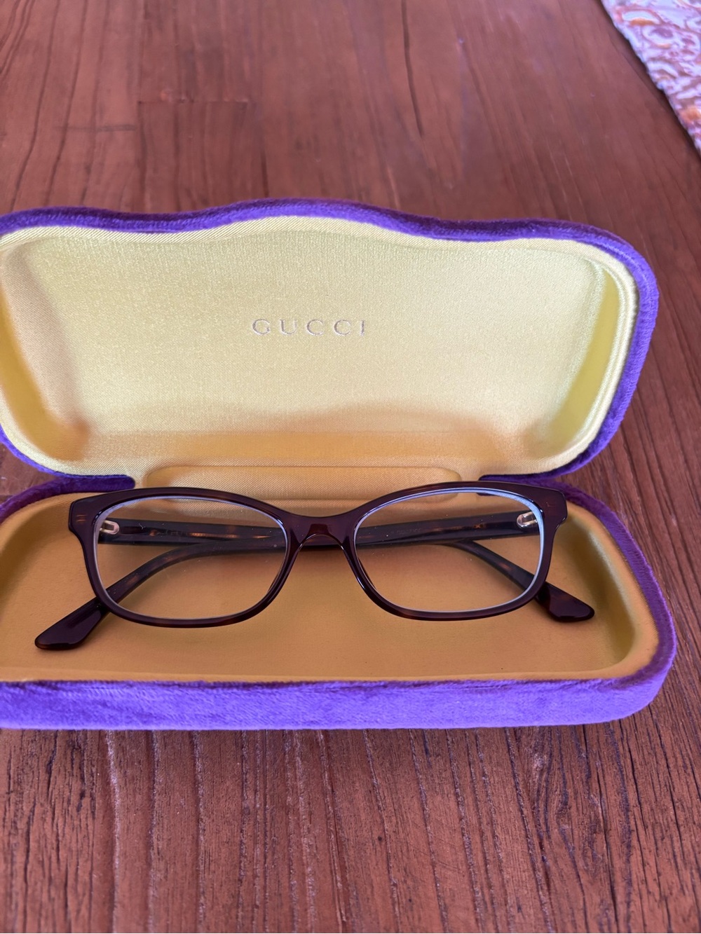 Gucci Tortoiseshell Glasses with Crystal Logo Temples - Picture 2 of 2